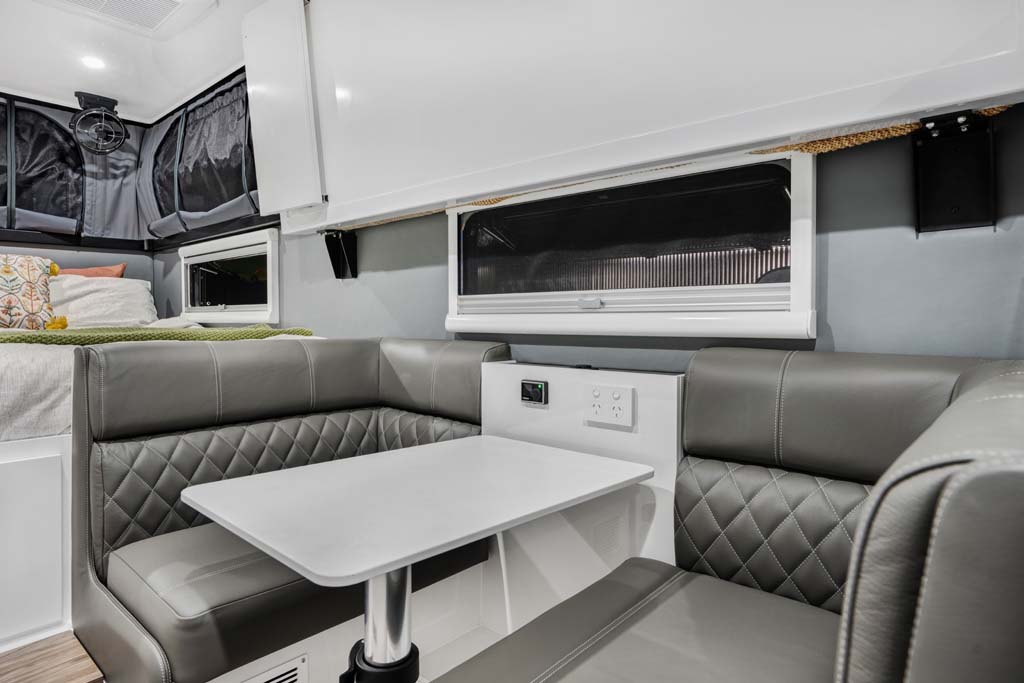 Expedition Lounge Configuration